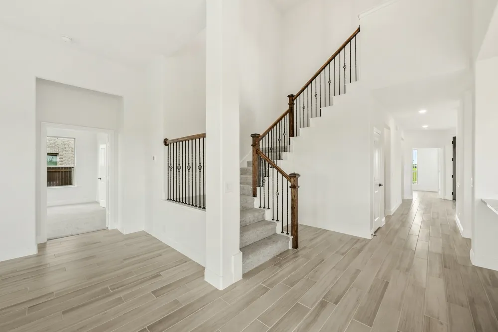 925 Cannes Drive Red Oak, TX 75154