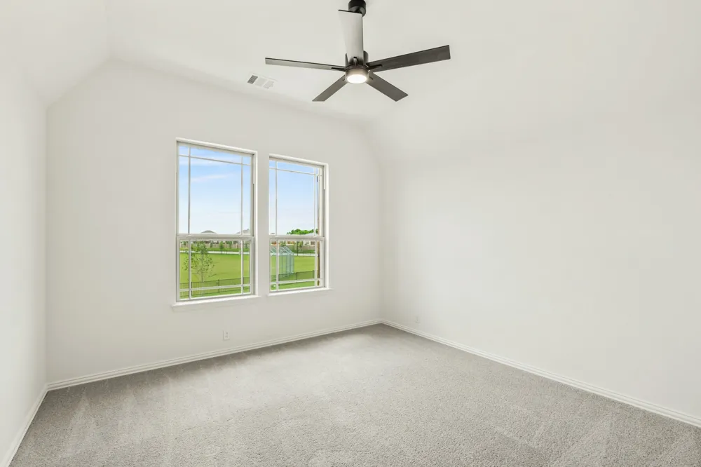 925 Cannes Drive Red Oak, TX 75154
