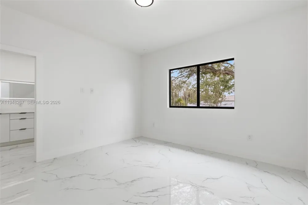 161 Blackstone Dr. Fort Myers, FL 33913
