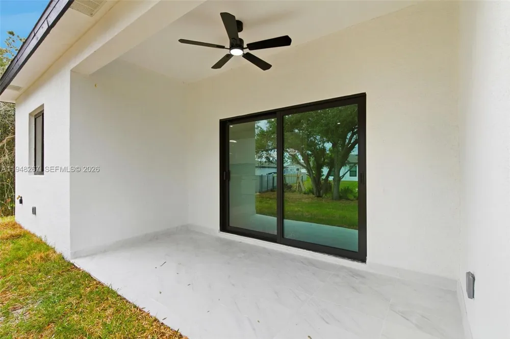 161 Blackstone Dr. Fort Myers, FL 33913