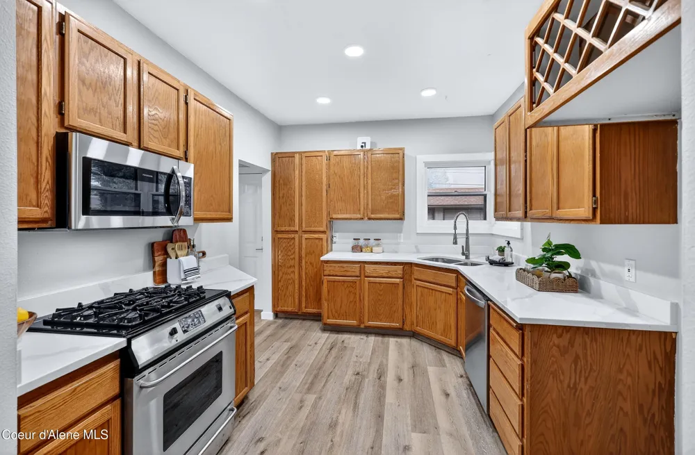 10706 Nelson St Spokane, WA 99218