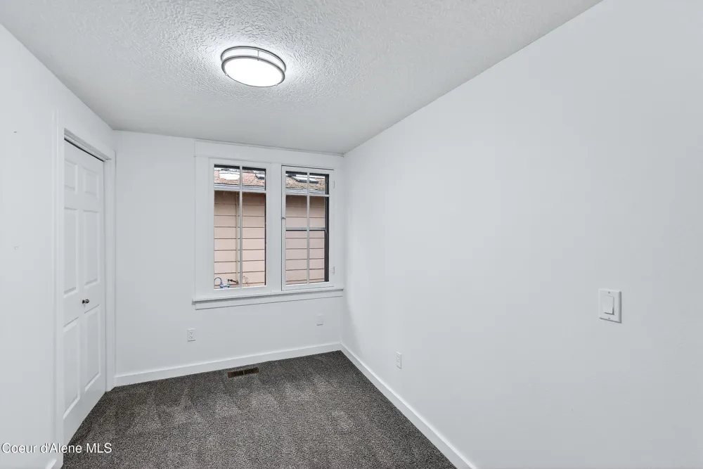 10706 Nelson St Spokane, WA 99218