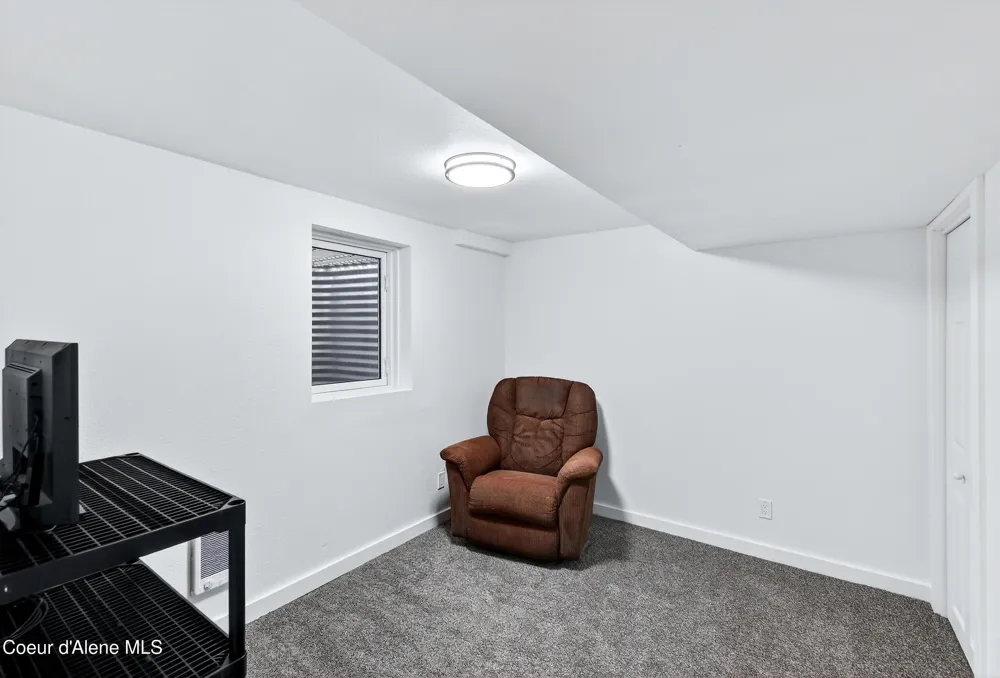 10706 Nelson St Spokane, WA 99218