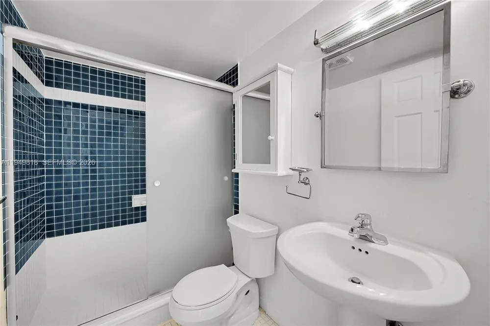 5555 Ocean Blvd #20 Lauderdale By The Sea, FL 33308