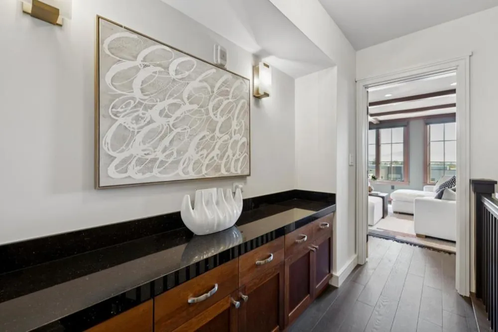 356 Santana Row #320 San Jose, CA 95128