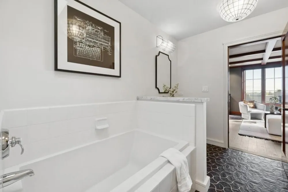 356 Santana Row #320 San Jose, CA 95128