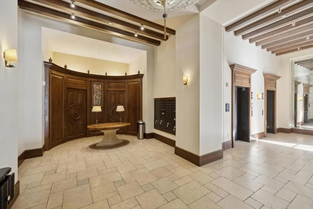 356 Santana Row #320 San Jose, CA 95128