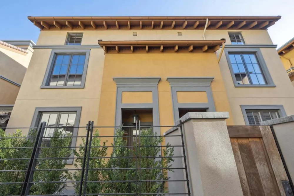 356 Santana Row #320 San Jose, CA 95128