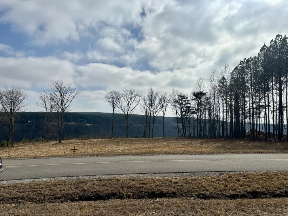 430 Crockett Loop Jasper, TN 37347