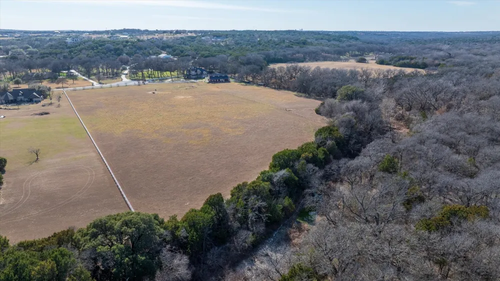W Hidden Meadow Court Cresson, TX 76035