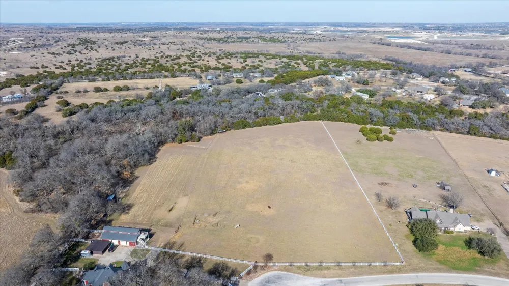 W Hidden Meadow Court Cresson, TX 76035