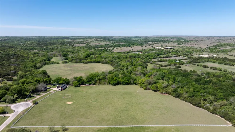 W Hidden Meadow Court Cresson, TX 76035