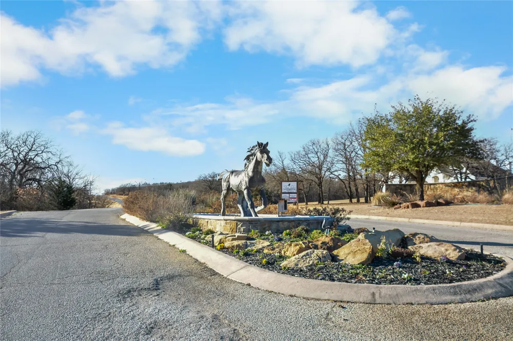 Silver Lakes Drive Sunset, TX 76270