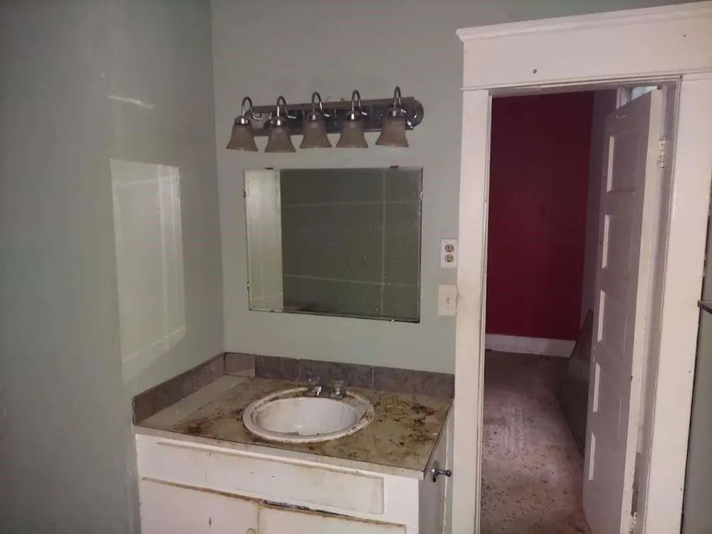 404 Frazier Street Daingerfield, TX 75638