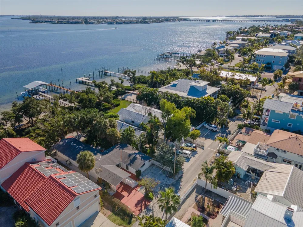 2316 CANASTA DRIVE Bradenton Beach, FL 34217