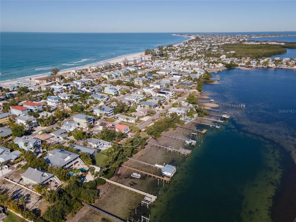 2316 CANASTA DRIVE Bradenton Beach, FL 34217