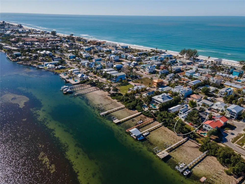 2316 CANASTA DRIVE Bradenton Beach, FL 34217