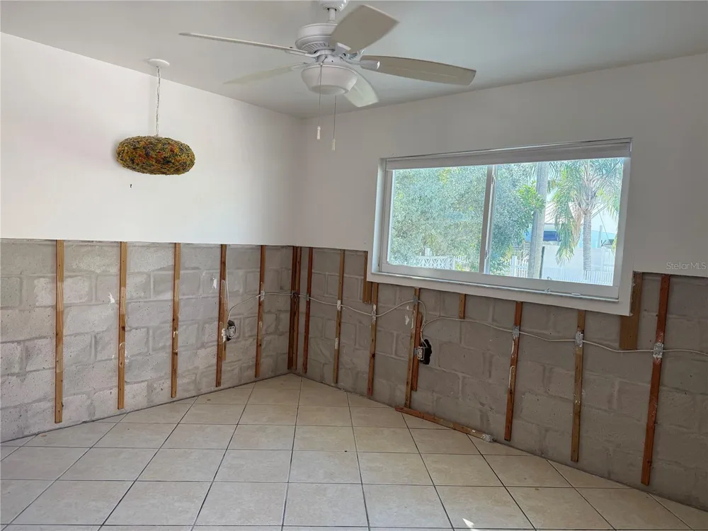 2316 CANASTA DRIVE Bradenton Beach, FL 34217