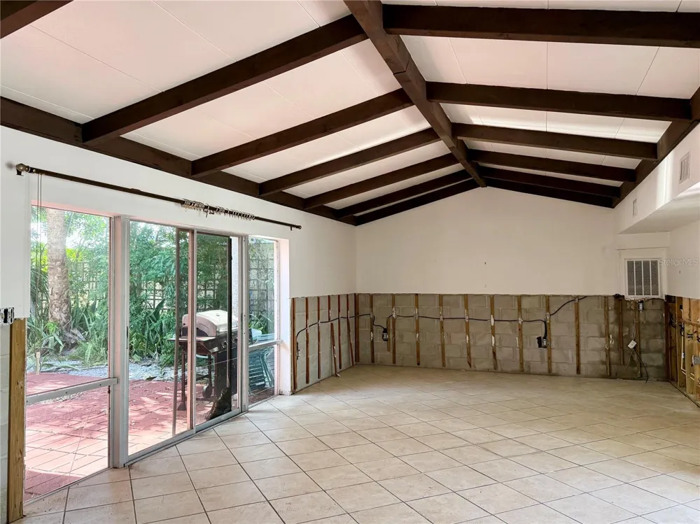 2316 CANASTA DRIVE Bradenton Beach, FL 34217