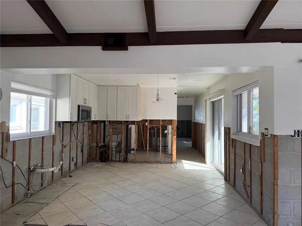 2316 CANASTA DRIVE Bradenton Beach, FL 34217