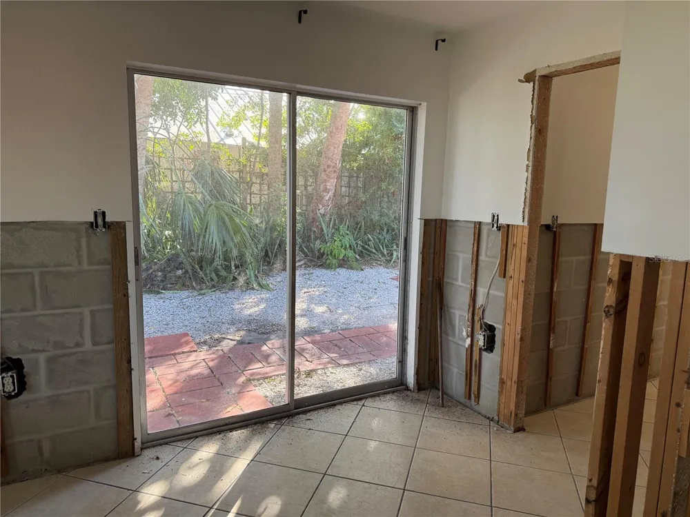 2316 CANASTA DRIVE Bradenton Beach, FL 34217