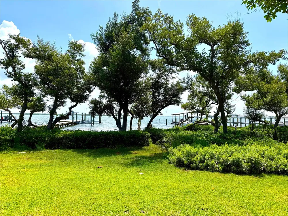 2316 CANASTA DRIVE Bradenton Beach, FL 34217