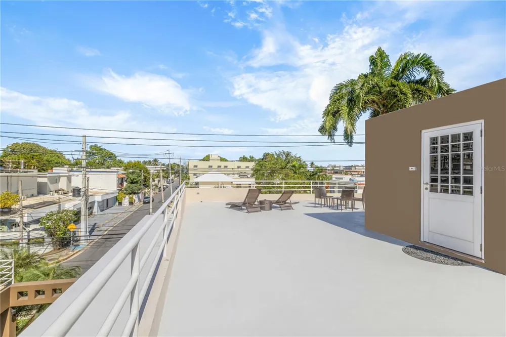 1858 MCLEARY San Juan, PR 00911