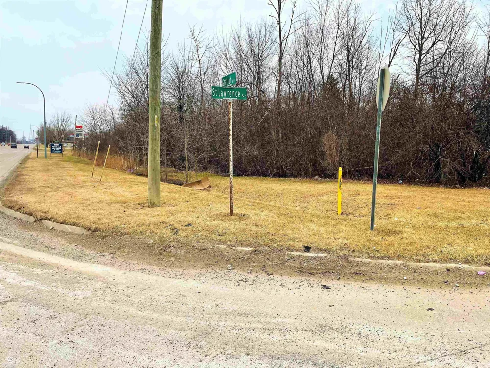 Gratiot Boulevard Marysville City, MI 48040