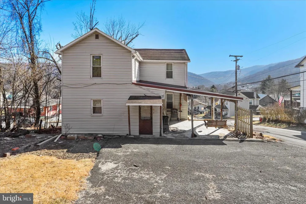 301 POPLAR STREET Westernport, MD 21562