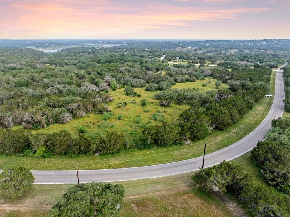 2308 County Road 414 Spicewood, TX 78669