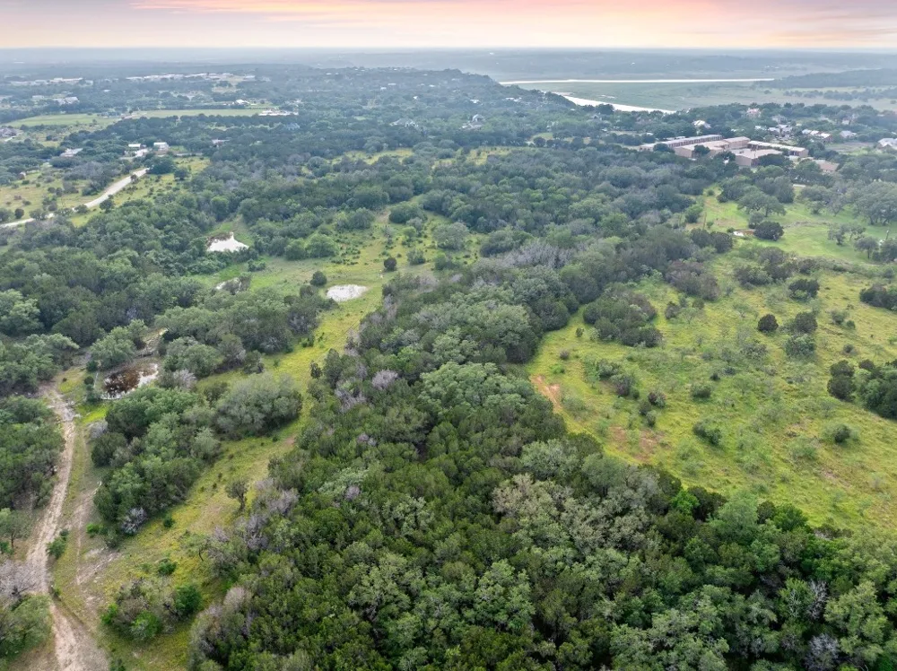 2308 County Road 414 Spicewood, TX 78669