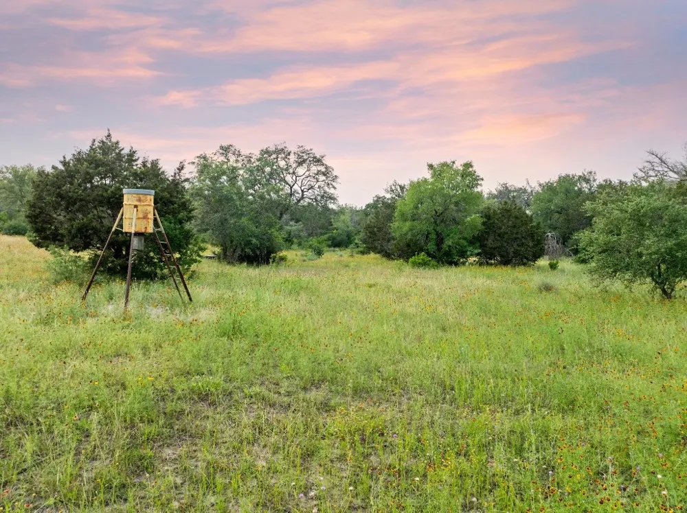 2308 County Road 414 Spicewood, TX 78669