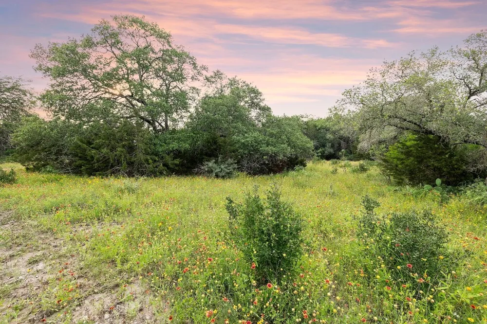 2308 County Road 414 Spicewood, TX 78669