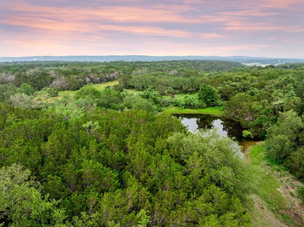 2308 County Road 414 Spicewood, TX 78669