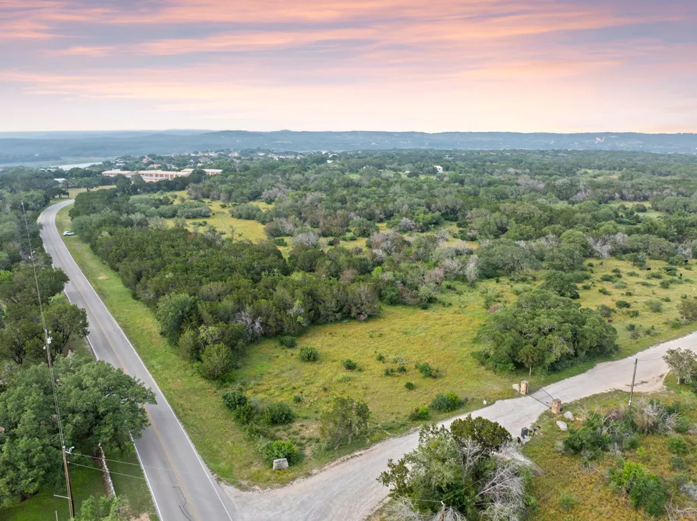 2308 County Road 414 Spicewood, TX 78669