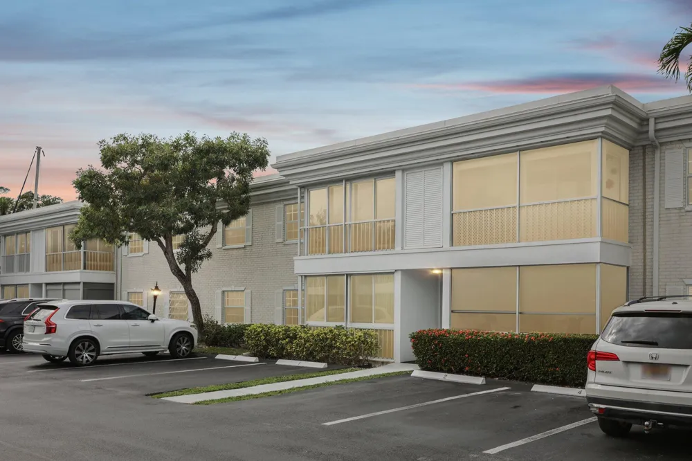 6381 Bay Club Drive ##3