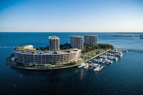 5 Grove Isle Dr. #S503