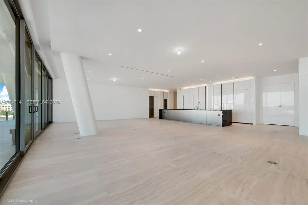 5 Grove Isle Dr. #S503 Miami, FL 33133