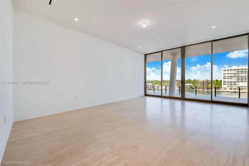 5 Grove Isle Dr. #S503 Miami, FL 33133