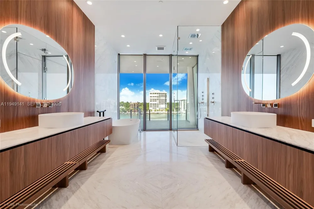 5 Grove Isle Dr. #S503 Miami, FL 33133