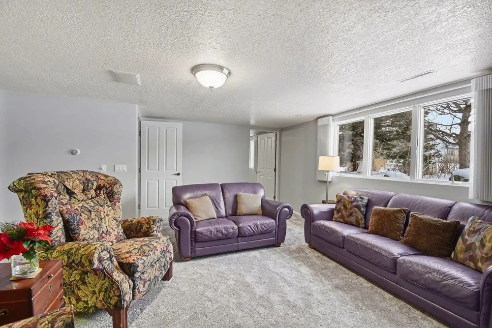 5620 W Spring Knoll Drive Monitor Charter Township, MI 48706