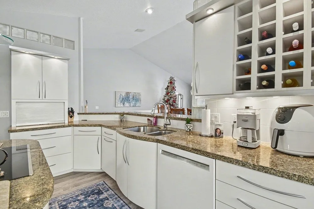5620 W Spring Knoll Drive Monitor Charter Township, MI 48706