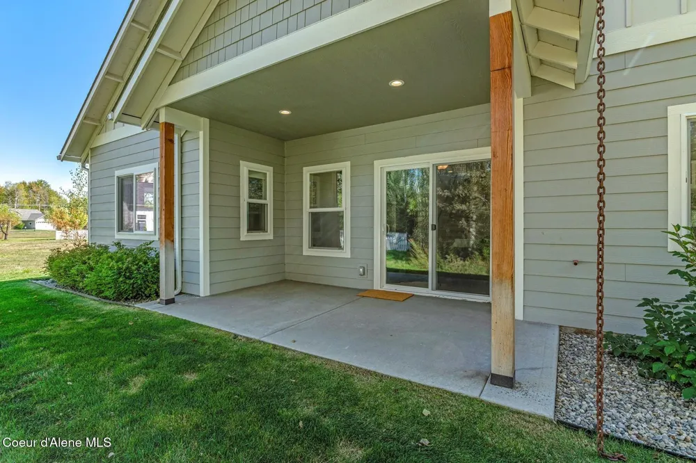 52 Peggy's Court Dover, ID 83825