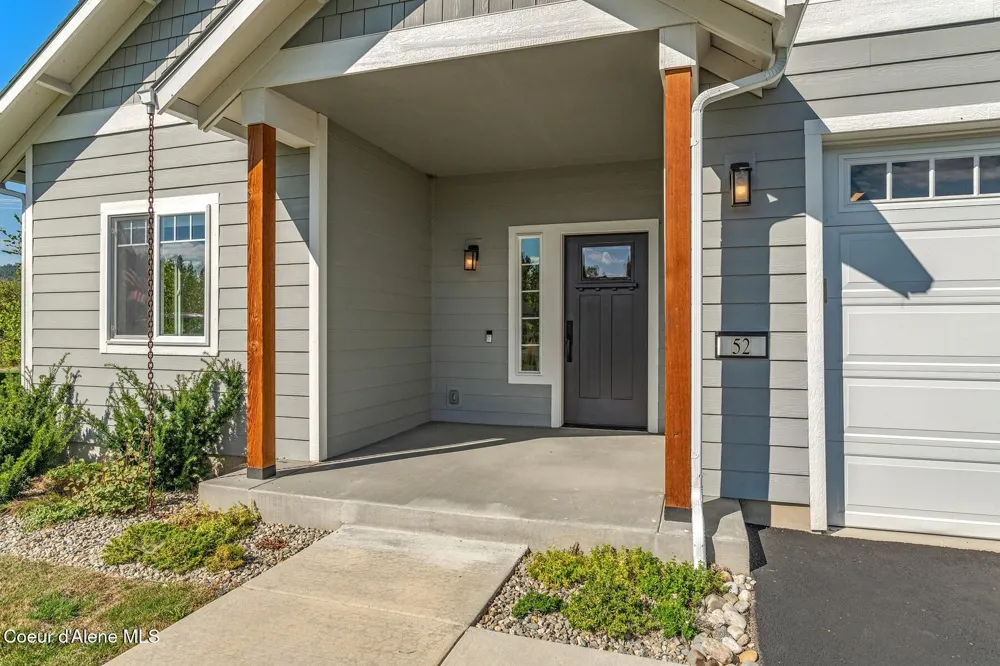 52 Peggy's Court Dover, ID 83825