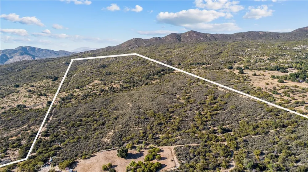 29820 Chihuahua Valley Road Warner Springs, CA 92086