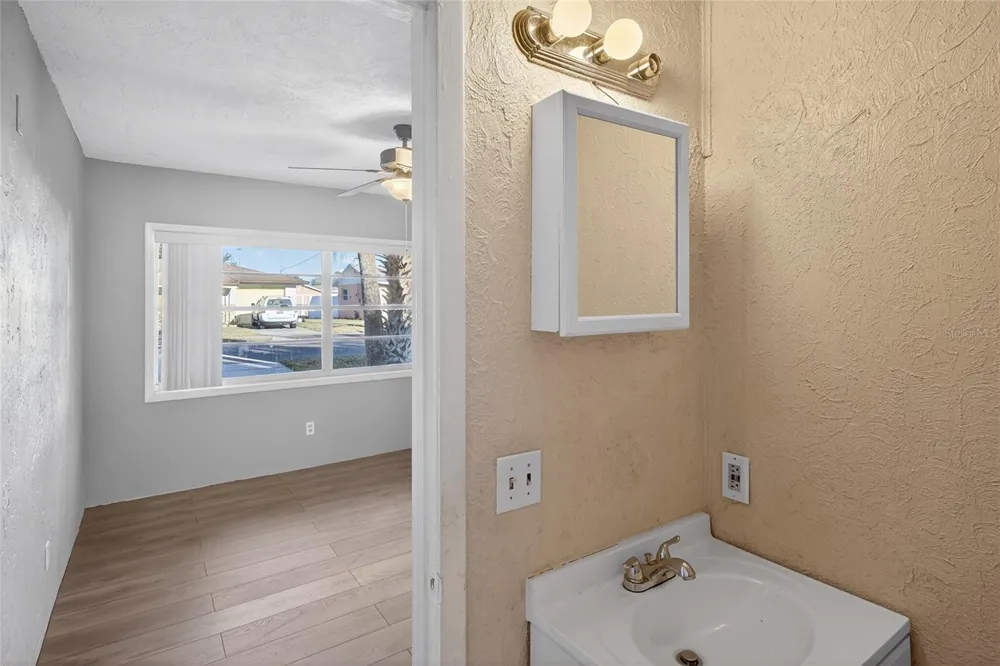 1806 JAMES STREET South Daytona, FL 32119