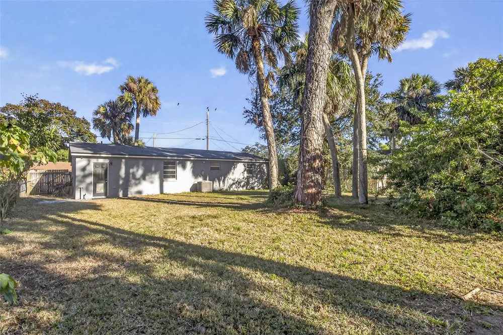 1806 JAMES STREET South Daytona, FL 32119