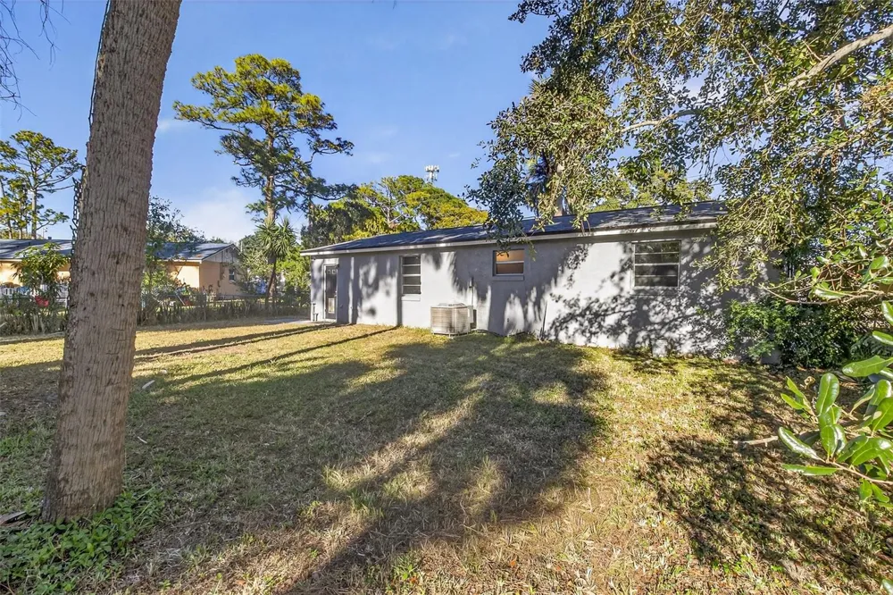 1806 JAMES STREET South Daytona, FL 32119
