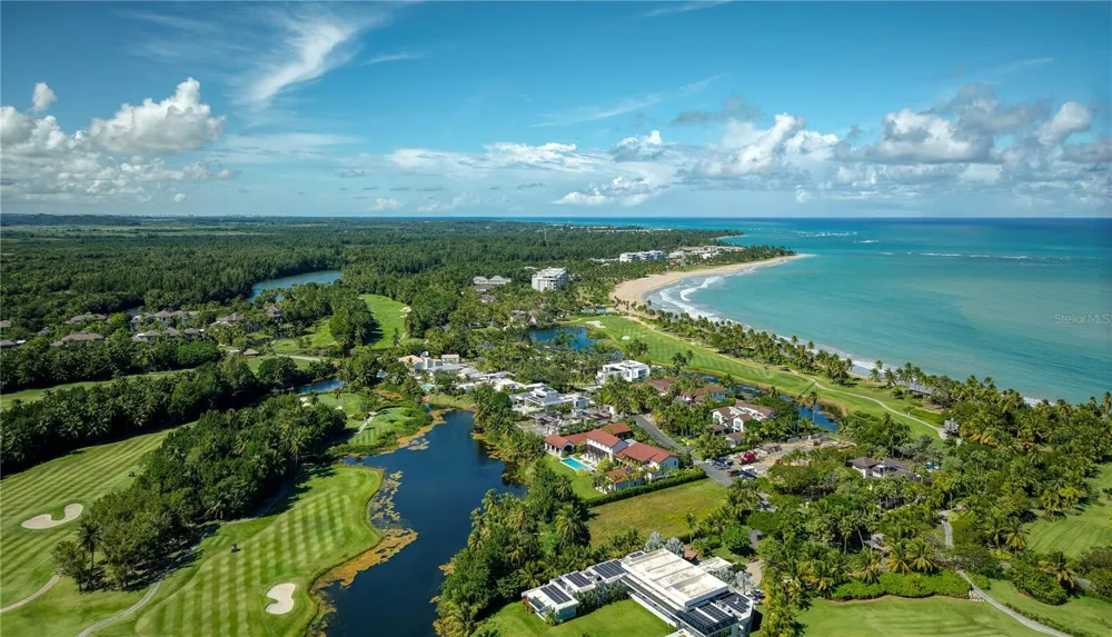 7000 BAHIA BEACH BOULEVARD #19 Las Estancias Rio Grande, PR 00745