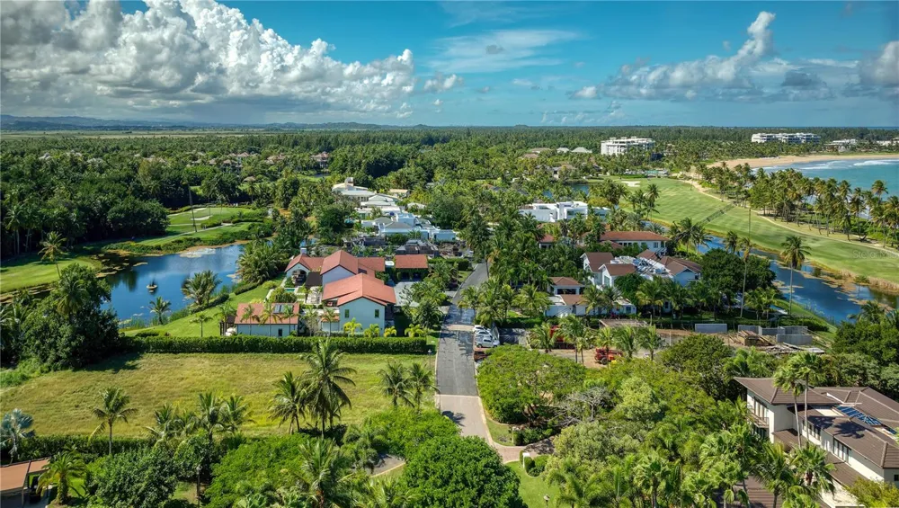 7000 BAHIA BEACH BOULEVARD #19 Las Estancias Rio Grande, PR 00745